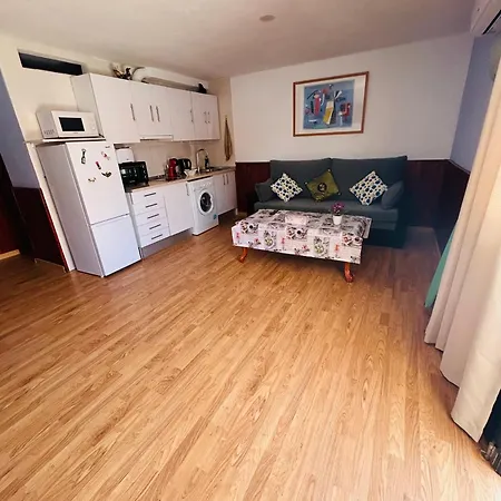 Neptuno 12b Apartman *
