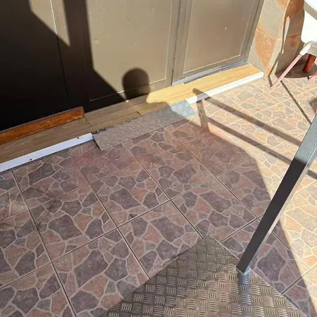 Neptuno 12b Apartament